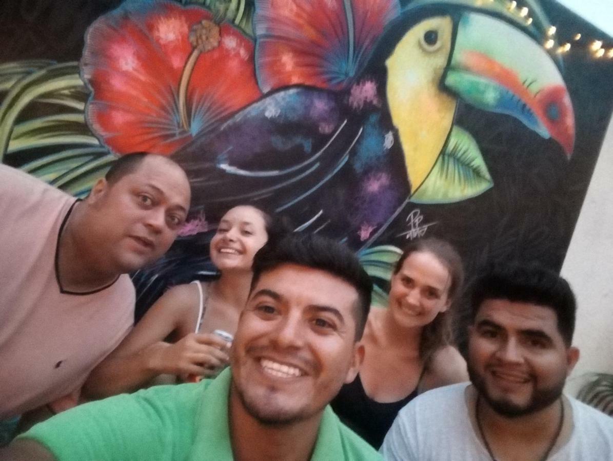 Margaritas Hostel Puerto Vallarta Kültér fotó